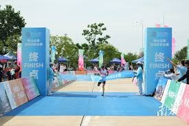 媒体人：中国男篮对周琦低位能力盲目自信