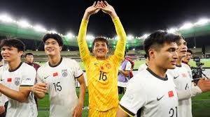 哈哈 笑疯！威少：今天摔成残废，也绝不让你进球